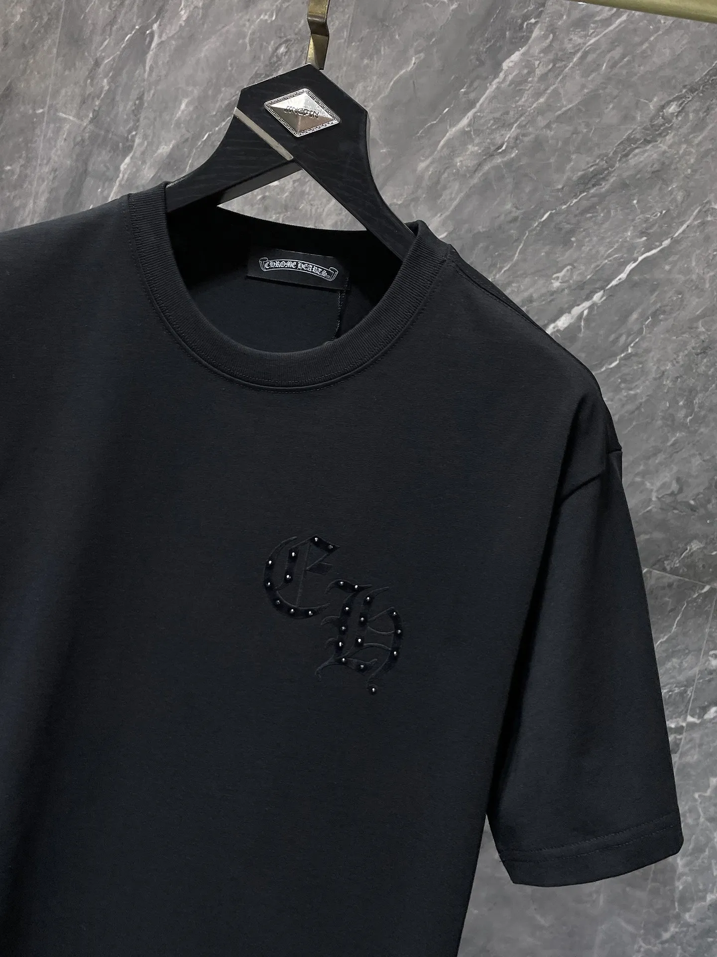 P160 New in summer Chrome Hearts 25ss High-weight environmentally friendly high-quality top fabric 280g Chrome flocking hot diamond cross horseshoe short sleeves counter synchronization 1:1 replica version Recommended colors: white, black